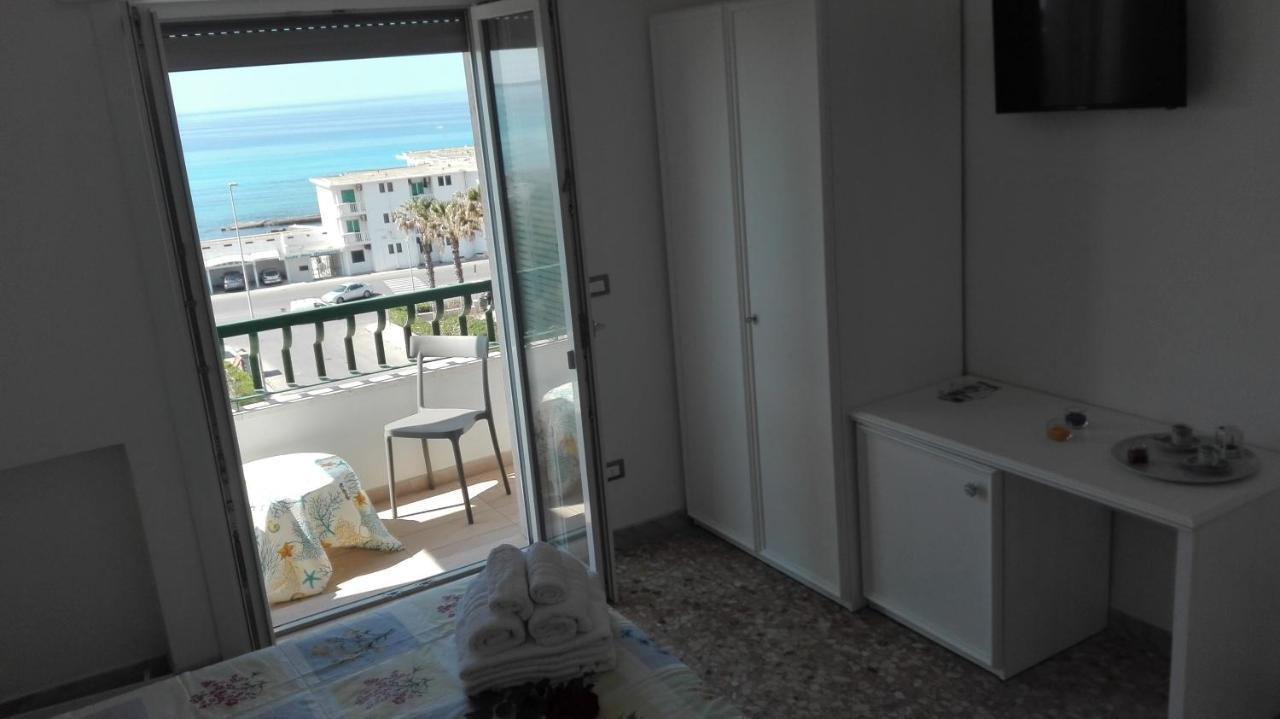 Le Terrazze Sul Mare Gallipoli Lido Buitenkant foto